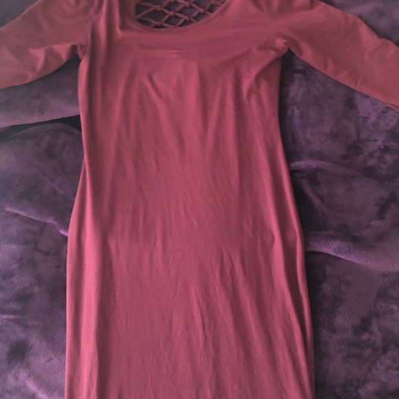 Dress - Picture 5 of 7